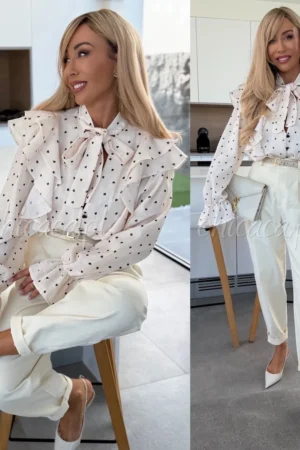 Medvilniniai marškinėliai su kreminėmis širdelėmis