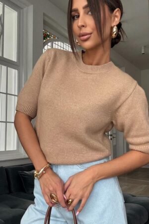 Airis karamelinis megztinis