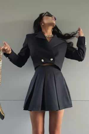 Dviejų dalių kostiumas